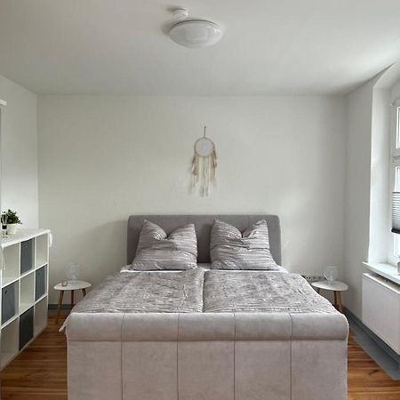Apartment Horst - Gemuetliche Und Moderne Ferienwohnung In Der Innenstadt Pasewalk Extérieur photo