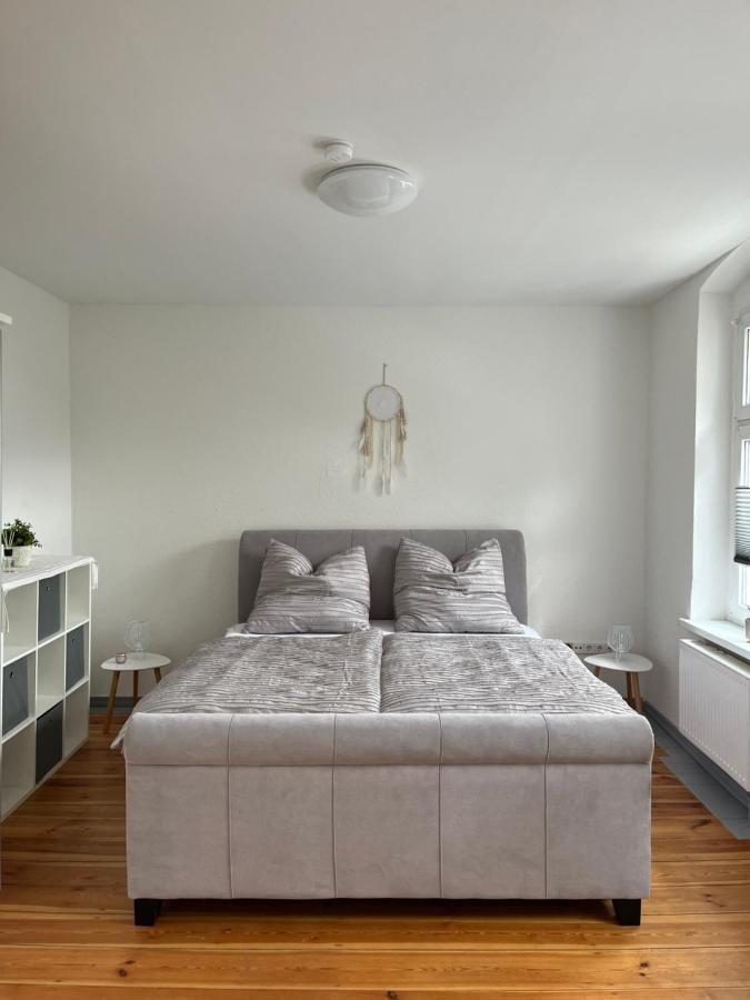 Apartment Horst - Gemuetliche Und Moderne Ferienwohnung In Der Innenstadt Pasewalk Extérieur photo