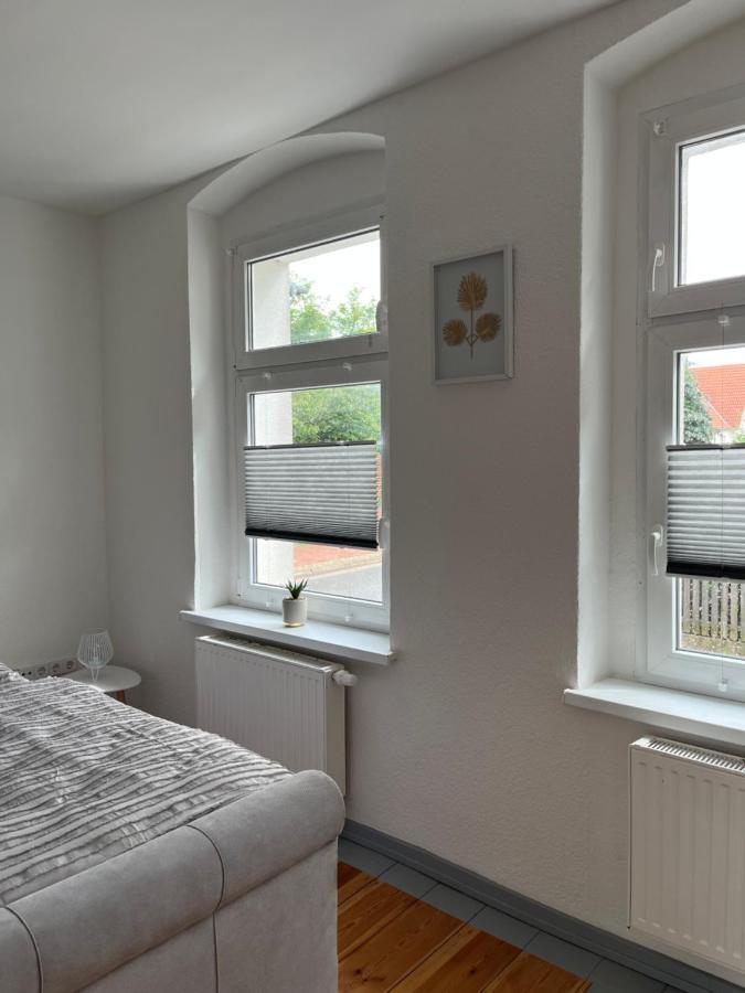 Apartment Horst - Gemuetliche Und Moderne Ferienwohnung In Der Innenstadt Pasewalk Extérieur photo