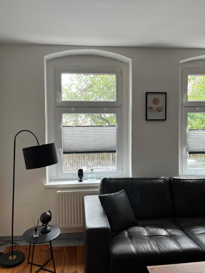 Apartment Horst - Gemuetliche Und Moderne Ferienwohnung In Der Innenstadt Pasewalk Extérieur photo